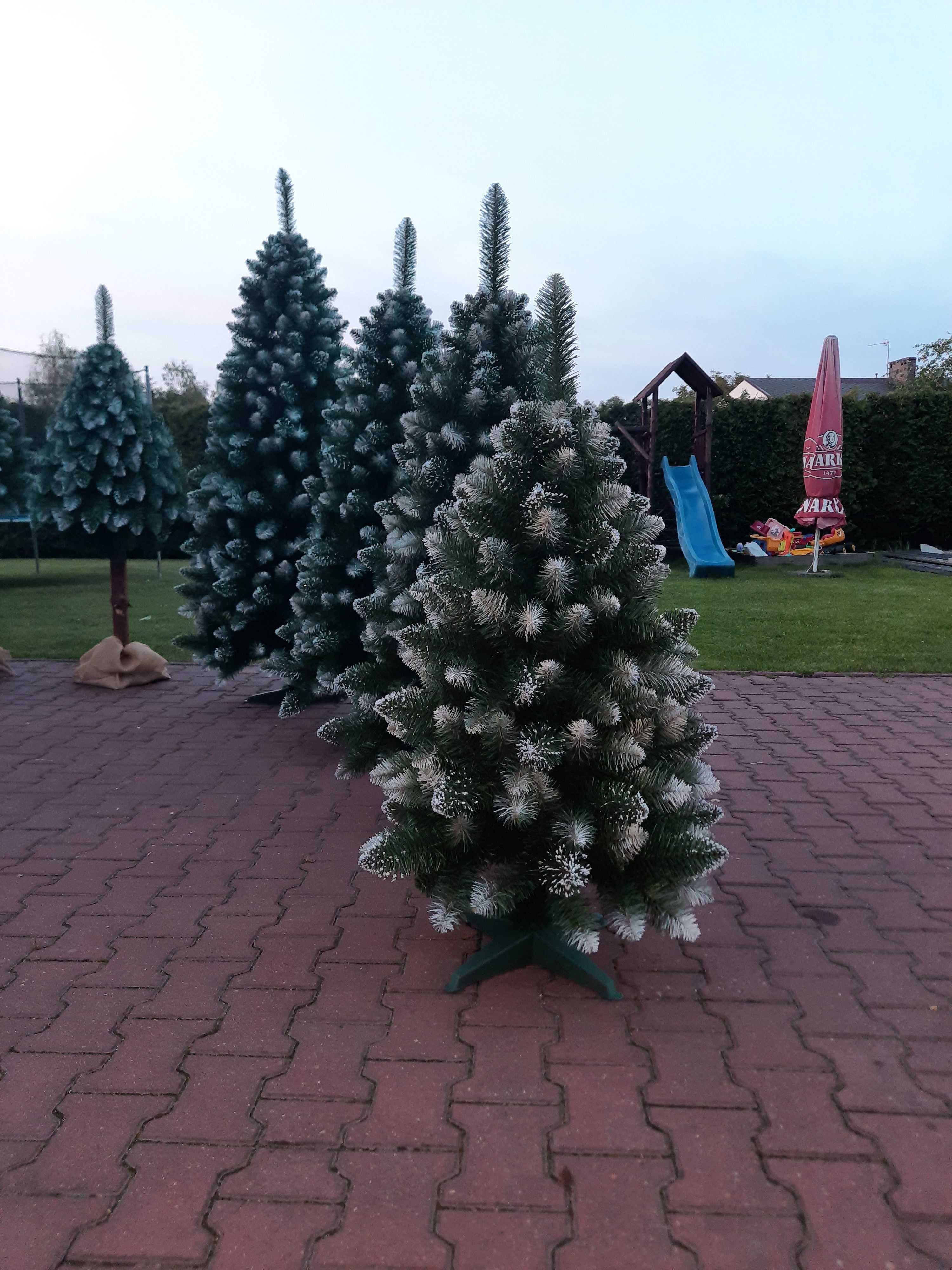 Choinka Sztuczna na stojaku Gęsta 120cm Sosna Diamentowa Producent