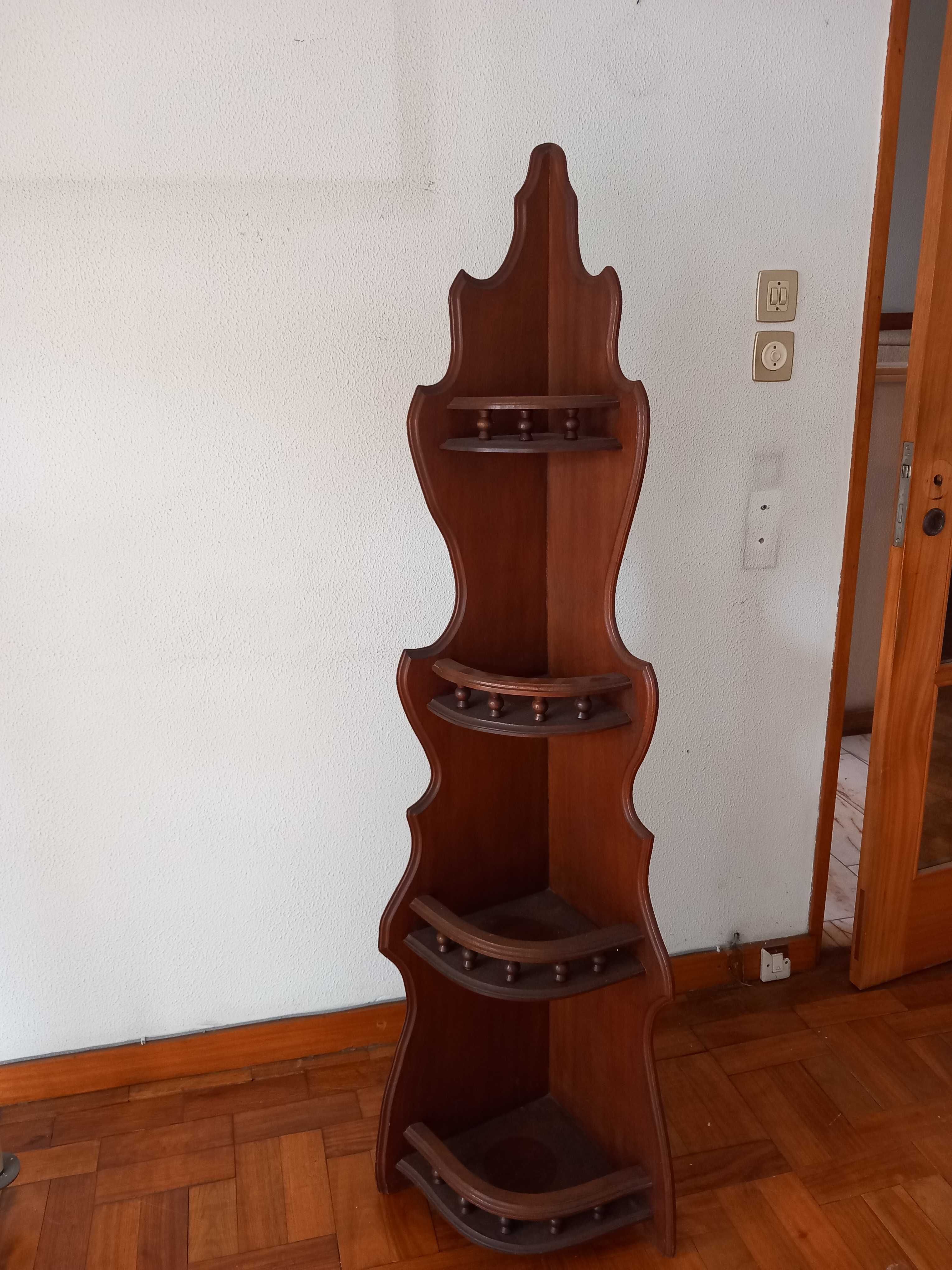 Coluna Porta Biblots em madeira