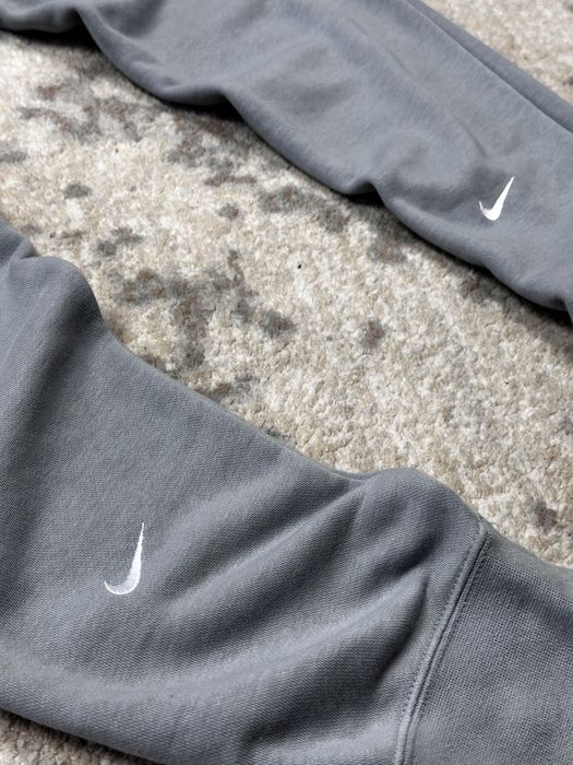 Штани Nike S-M.