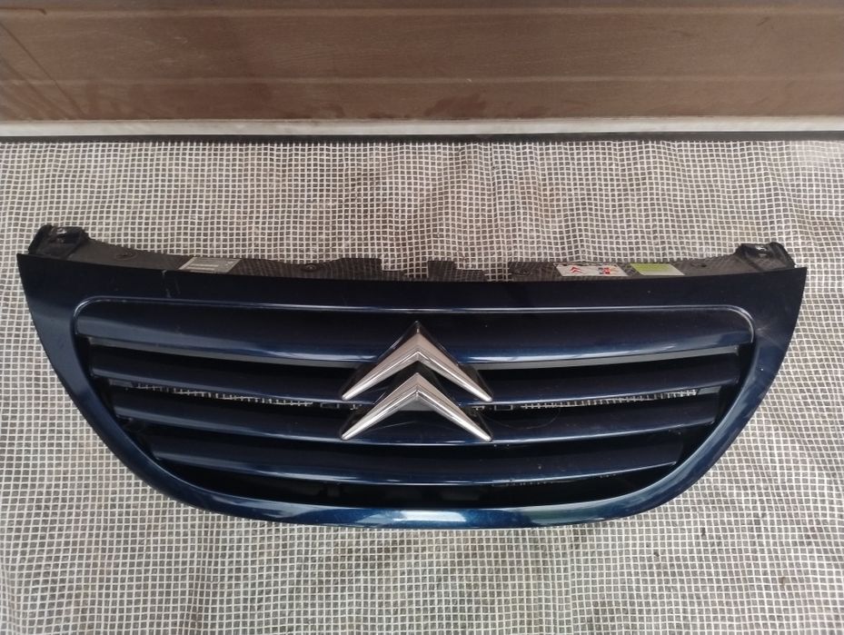 Citroen C3 atrapa grill kratka grill kod koloru KPKD wysyłka
