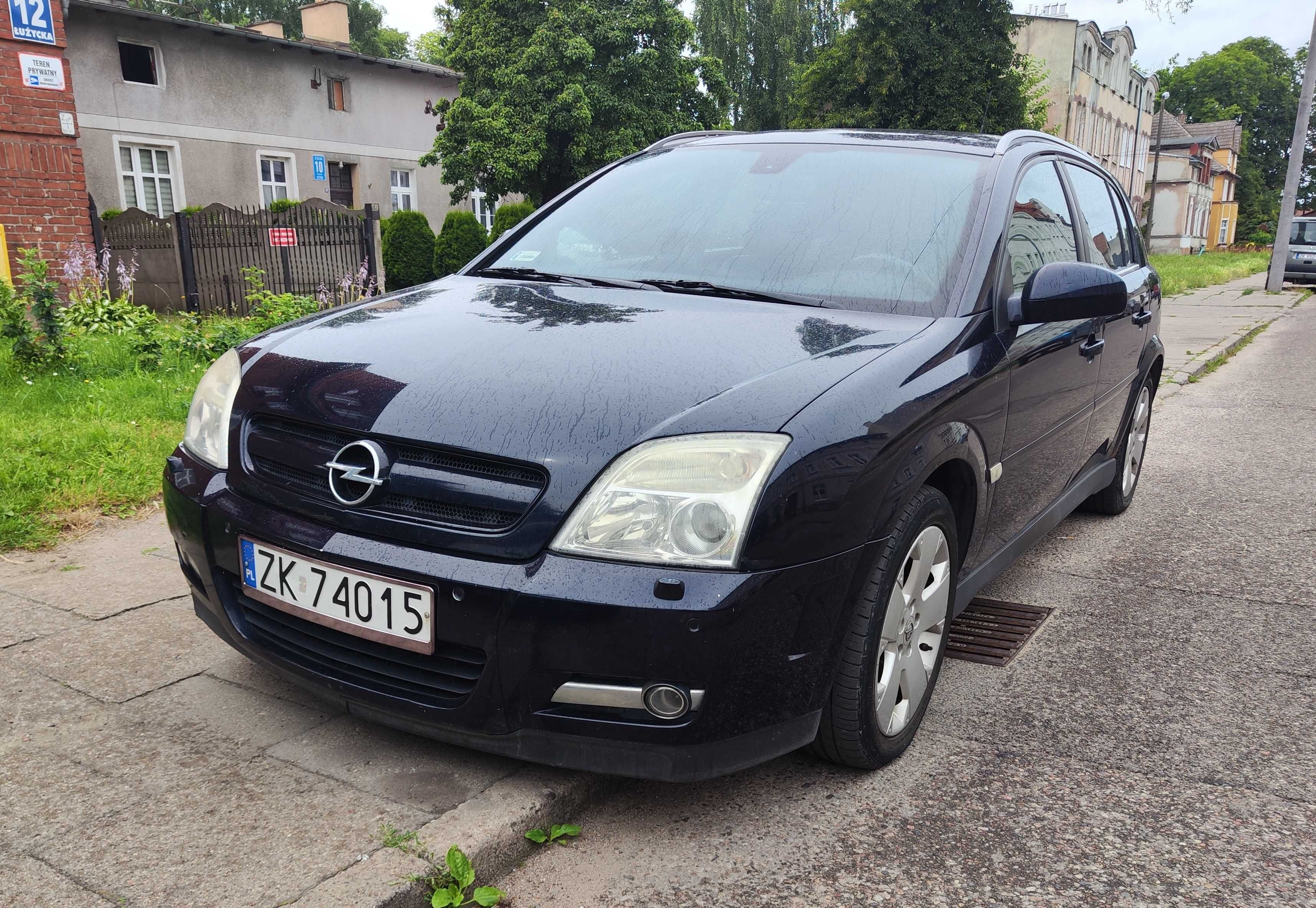 Opel Signum 2.2 DTI 2003r stan w miare dobry