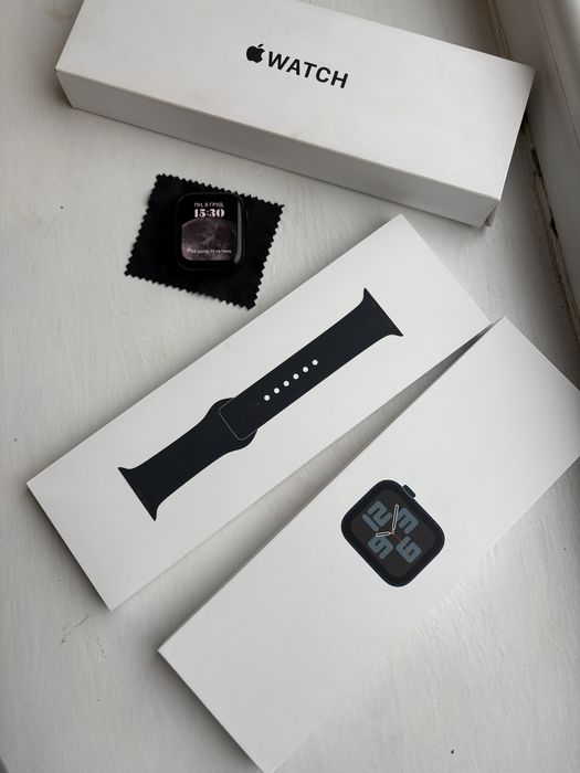 Apple Watch SE 2 44mm