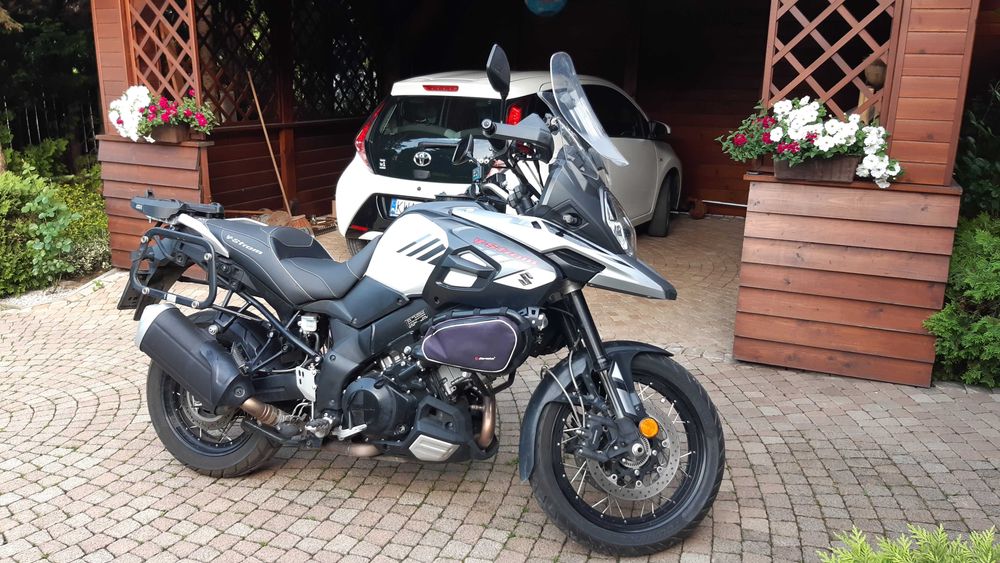 Suzuki V-Strom DL 1000 XT