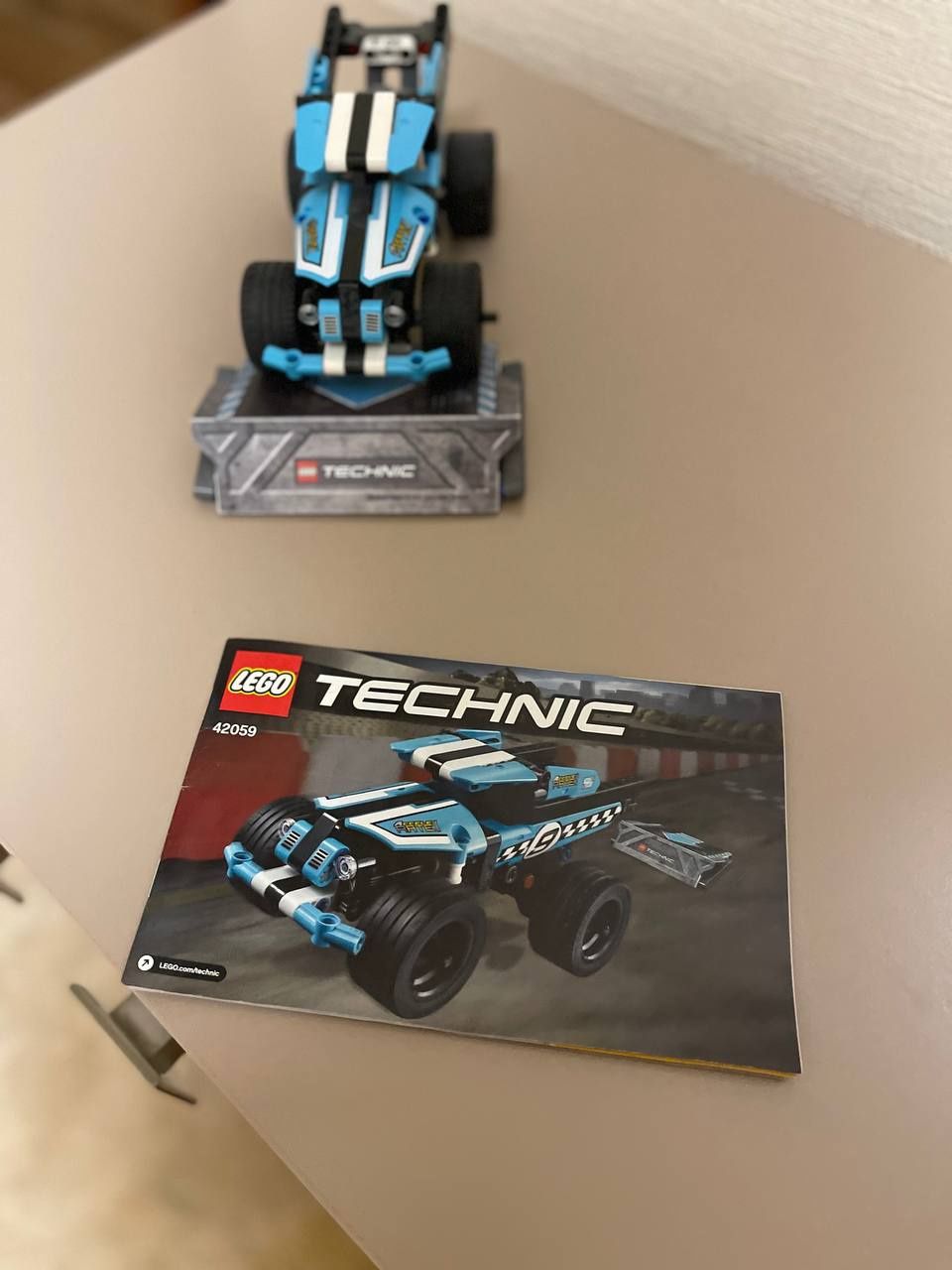 Lego Technic 
42059