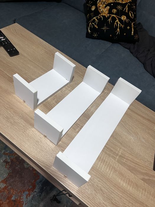 Półki na sciane biale