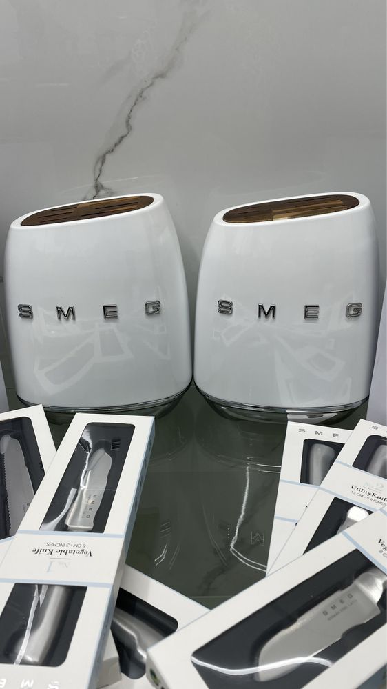 Ножи Smeg новые