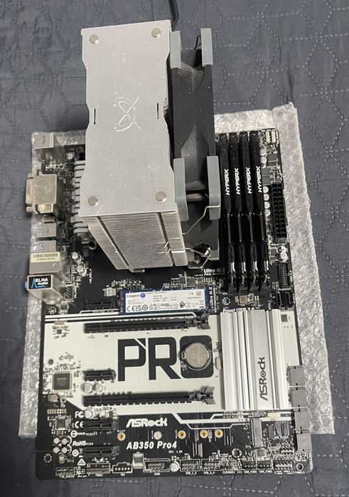 Продам комплект Материнская Плата ASRock AB350 Pro4