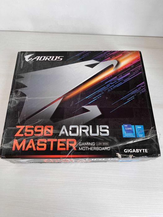 Материнська плата GIGABYTE Z590 AORUS MASTER