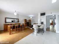 Apartamento T3 Renovado c/ Garagem Fechada & Varandas – Milheirós de P
