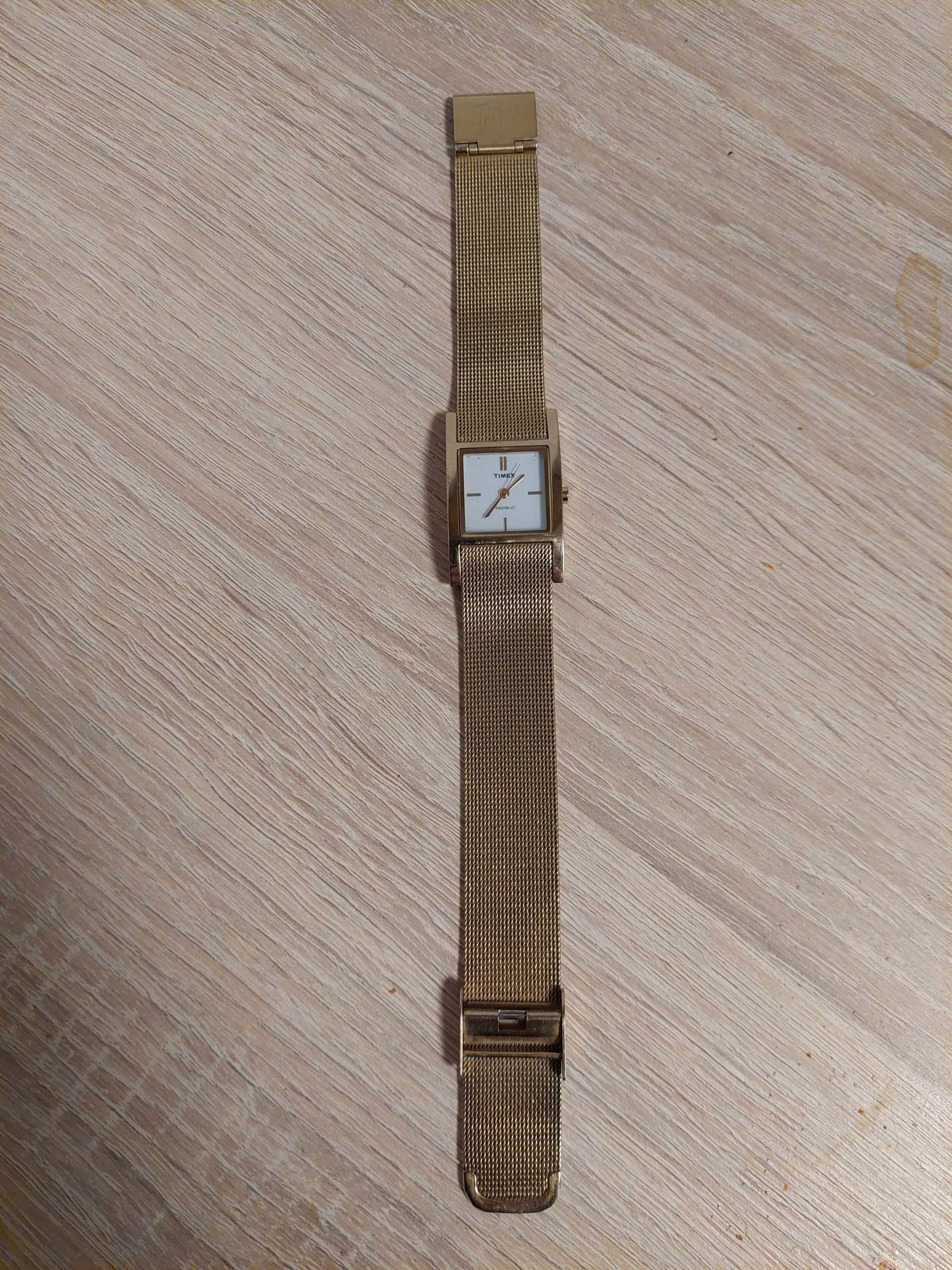 Zegarek damski TIMEX-model Indiglo-uszkodzony