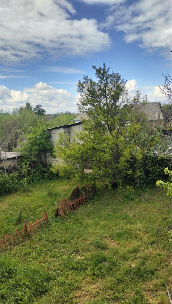 Продаж окремого будинку в гарній локації