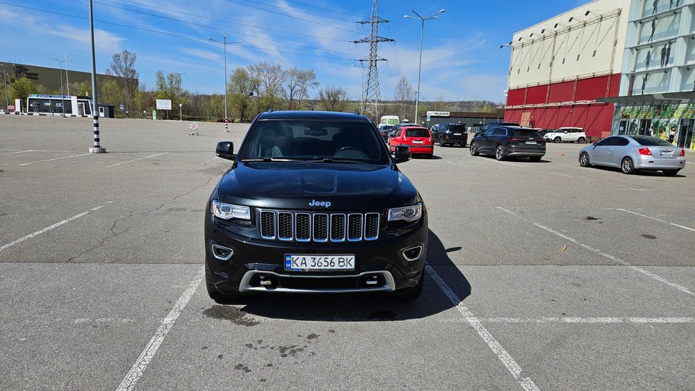 ПРОДАМ Jeep Grand Cherokee 5.7 HEMI на пневмі 2014