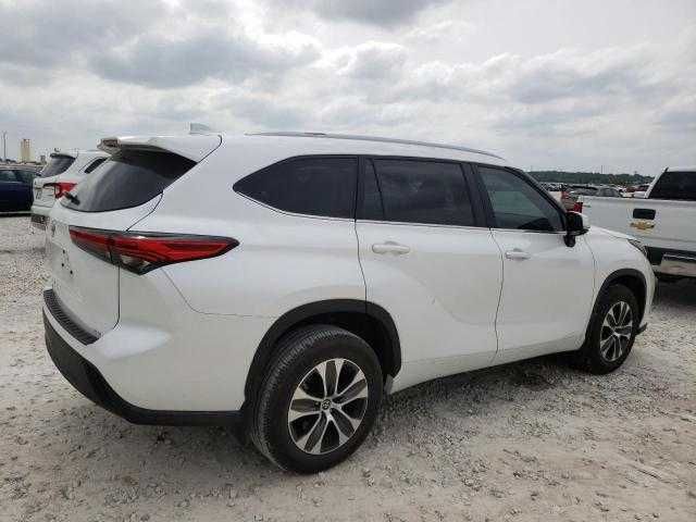 Toyota Highlander L 2023 Року