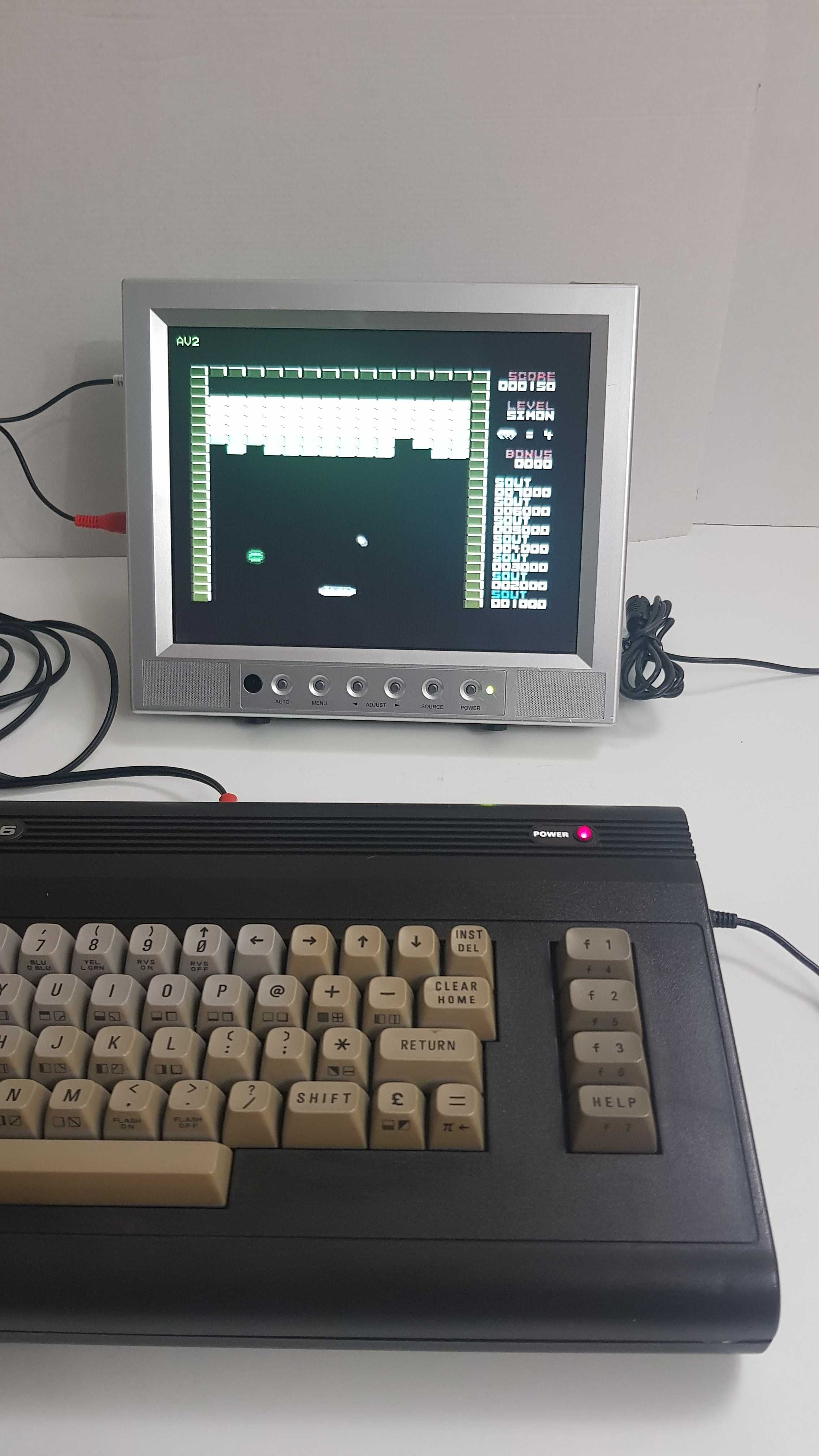 Komputer Commodore 16 C16 + zasilacz + gry