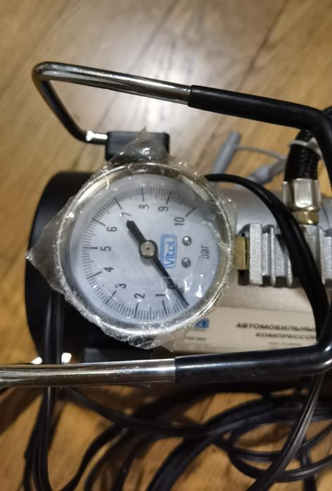 Автомобільний компресор vitol