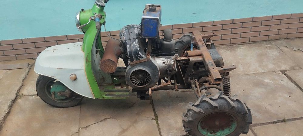 Продам трицикл муравей