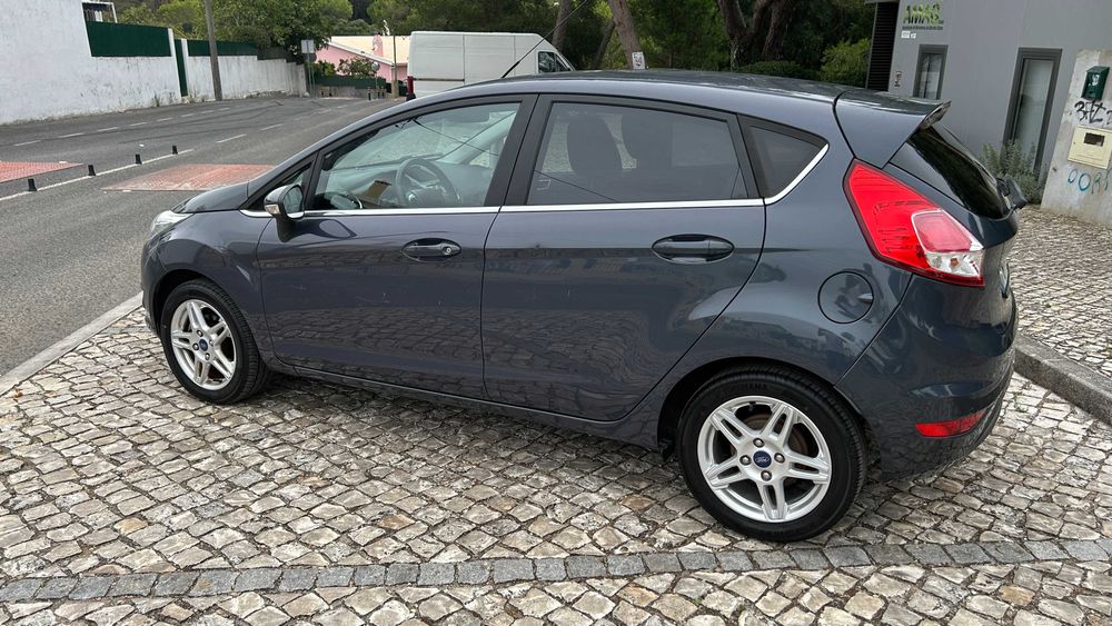 Ford Fiesta VI 1.0 60mil Km Nacional