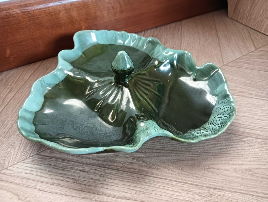 Patera ceramiczna dzielona na trzy zielona liść