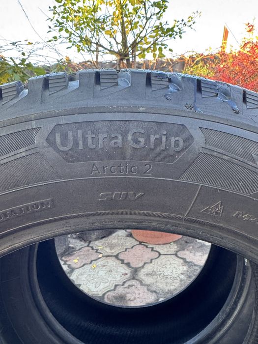 goodyear ultragrip arctic 2 suv 225 65 r17 106t