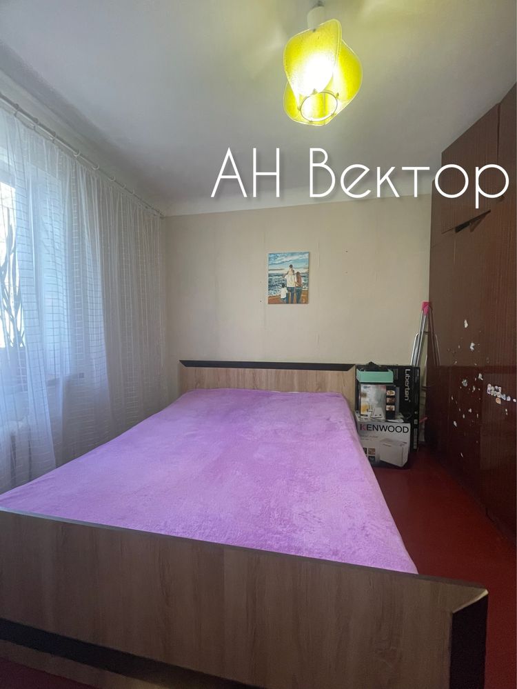 Продам 3 комнатную квартиру Новые Дома м.Дворец Спорта, Бульвар Юрьева