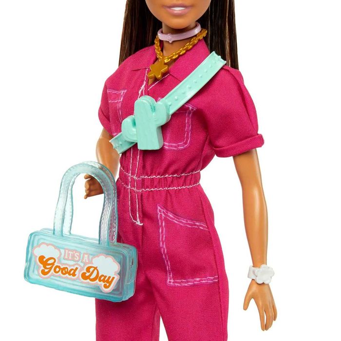 Mattel Barbie lalka brunetka w różowym kombinezonie akcesoria HPL76