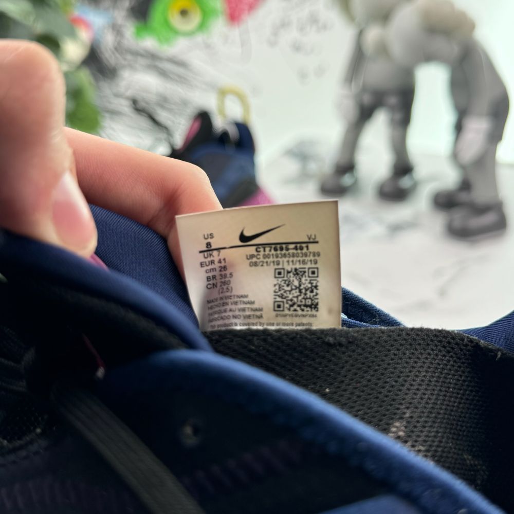 Кросівки Nike Air Max 2090 41 розмір 1329