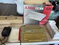 Atari 130XE ,zasialacz , orginalne pudelko