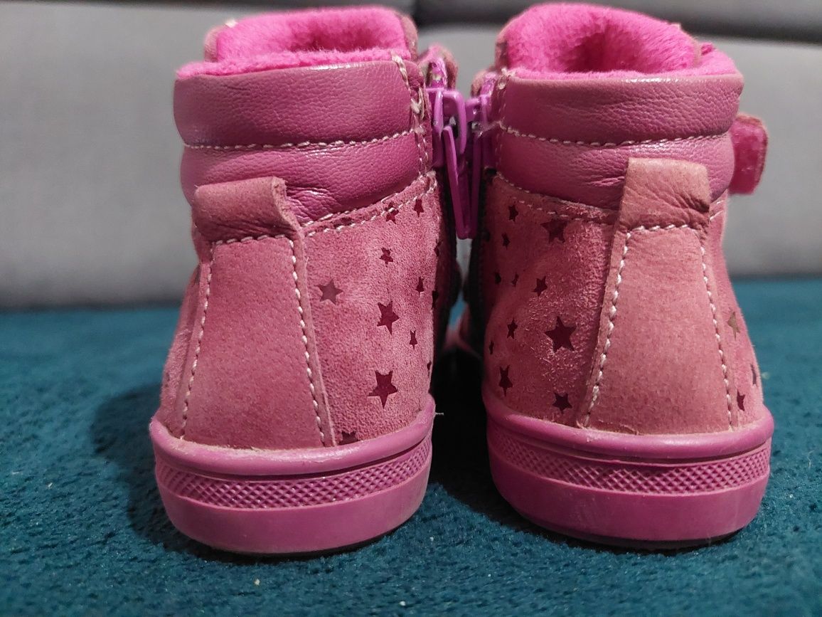 Buty trzewiki firmy Lasocki delikatnie ocieplane, rozmiar 21