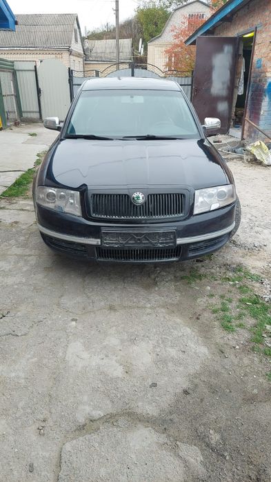 В продажі шкода суперб