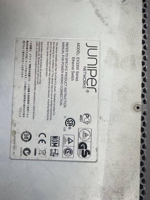 Коммутатор Juniper EX3300-24T Juniper EX3300-48T