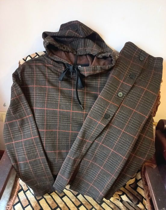 Стильный Костюм-тройка (H&M)