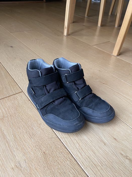 Buty chlopiece Mido rozmiar 34 jesienne czarne