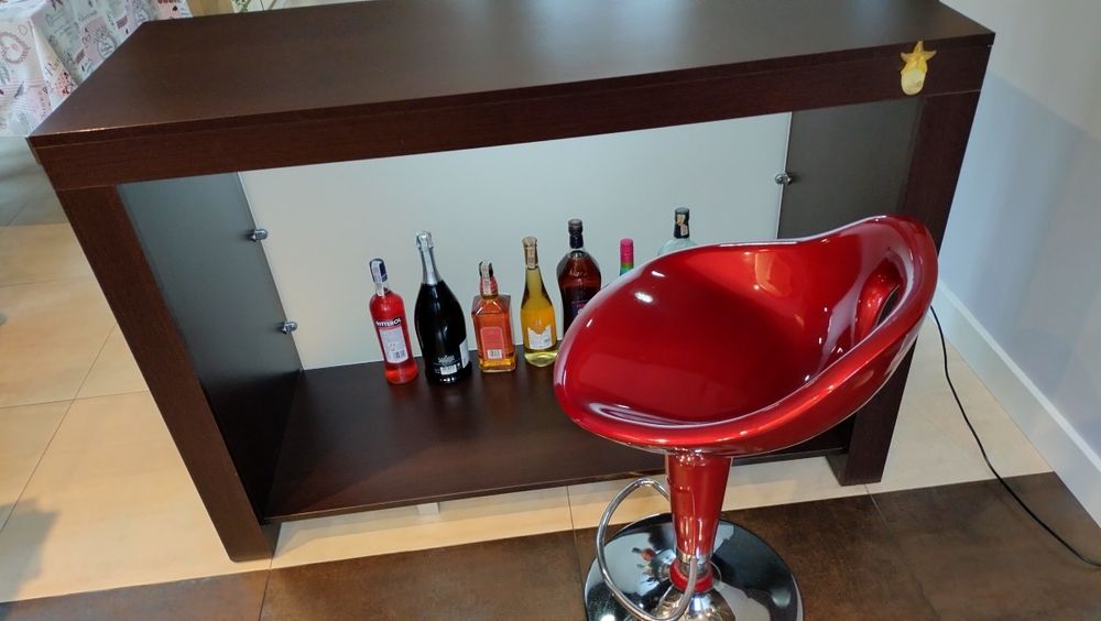 Wyspa kuchenna,barek z podświetleniem