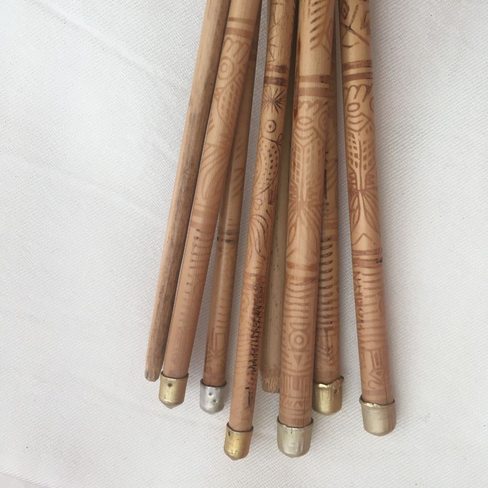 Taças japonesas e 8 Hashi de bambu