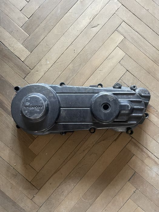 Кришка вариатора крышка honda lead af 20