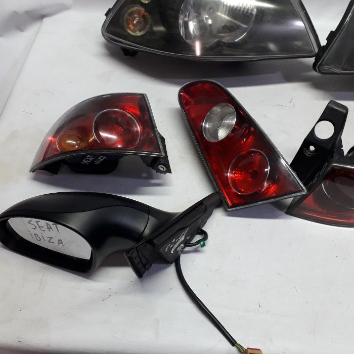 Farol farolim Seat Ibiza III