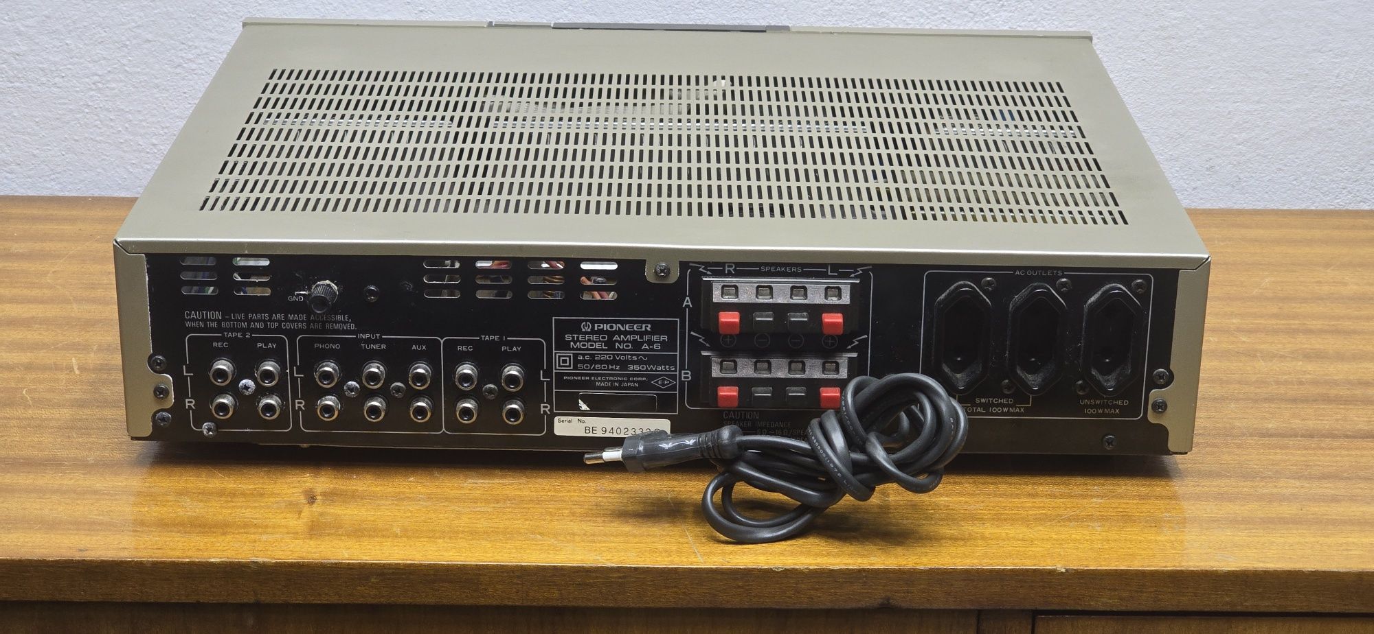 Pioneer A 6 1981r 2x60W 8ohm 6ohm 2x80W szampański Vintage wzmacniacz