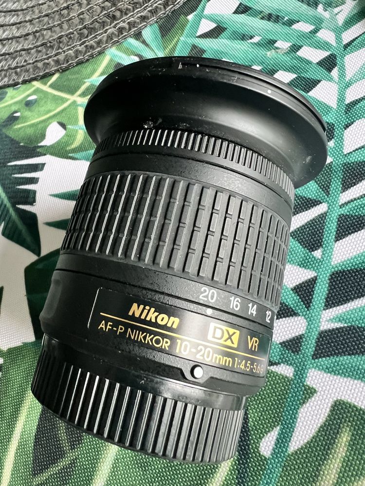 Obiektyw NIKON AF-P DX Nikkor 10-20 mm f/4.5-5.6G VR