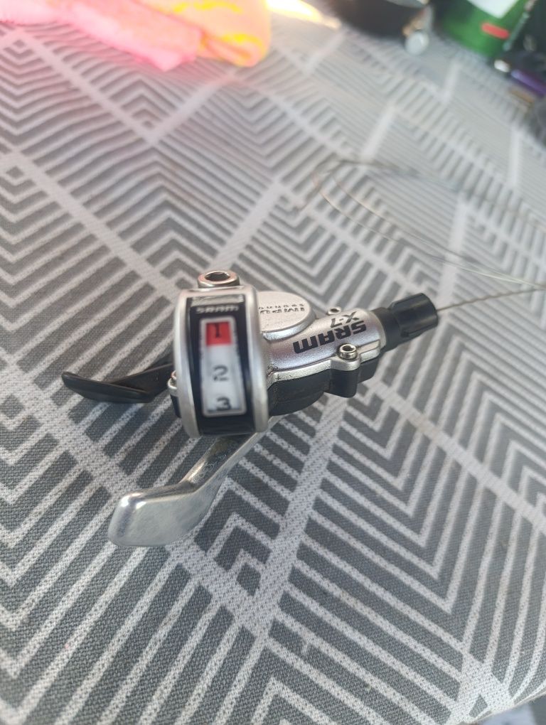 Manetka przód sram x7