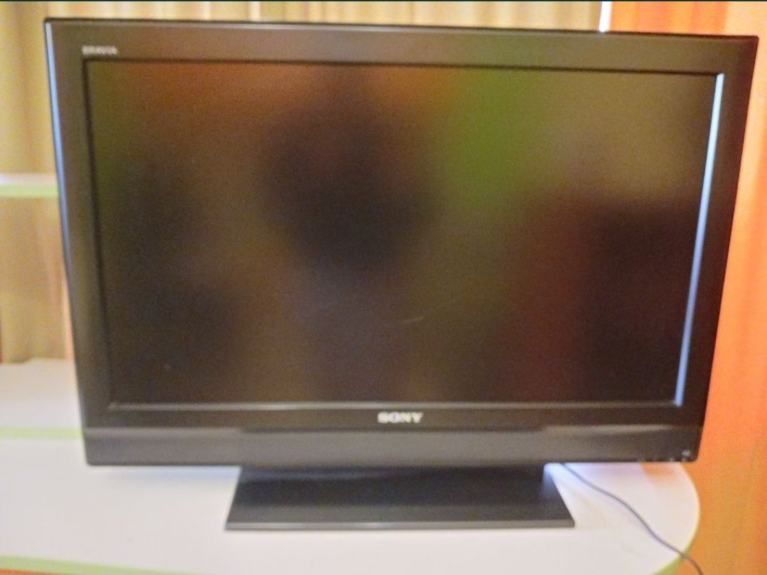 Телевизор Sony Bravia KDL-32P3000