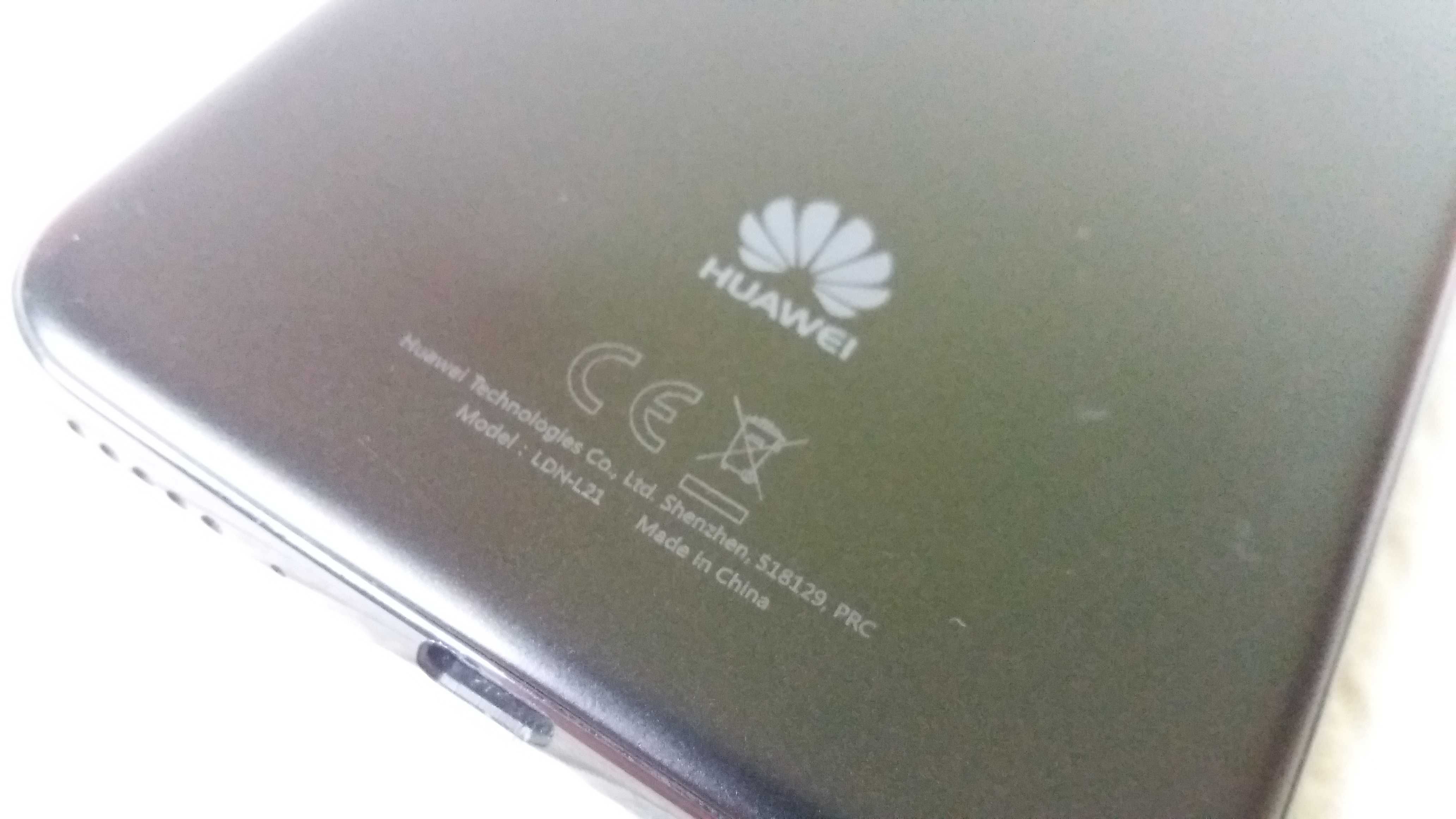 Huawei Y7 prime - nie włącza się