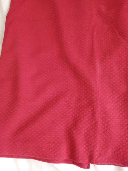 Spódnica. Czerwona. Ołówkowa. 40