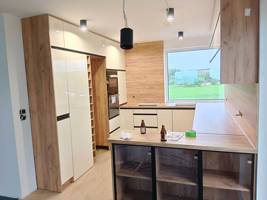 Meble Kuchenne szafy na wymiar