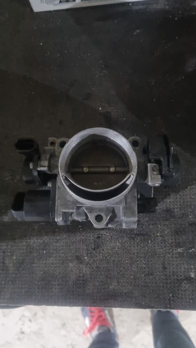 Borboleta peugeot 106 gti