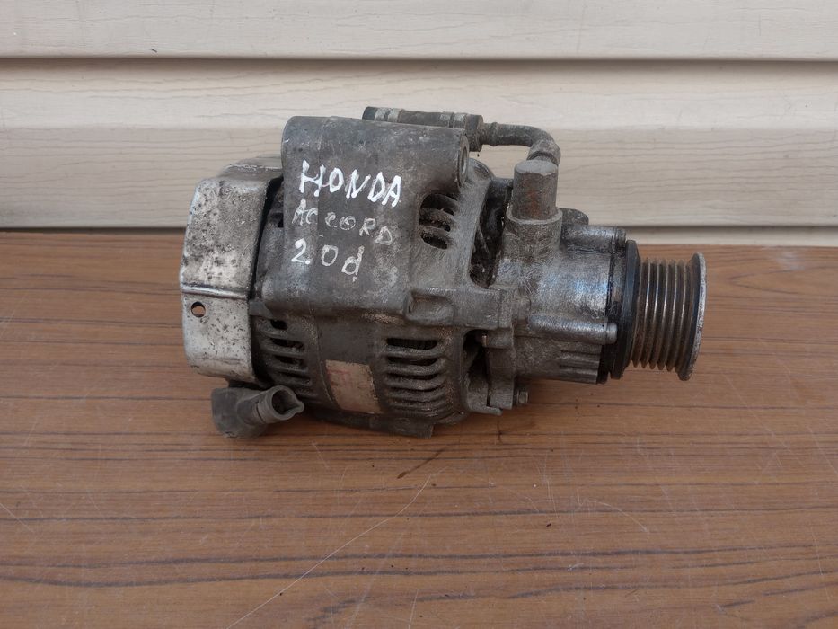 Генератор Mazda 2 / 6 GG/MPV/Honda Civic/CR-V/Accord CC7/Volvo S40 V40