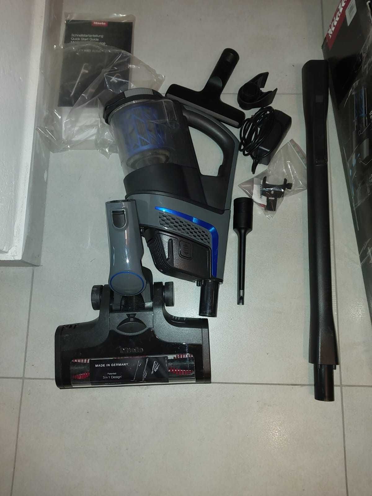 Odkurzacz pionowy Miele HX1 Active stan bdb