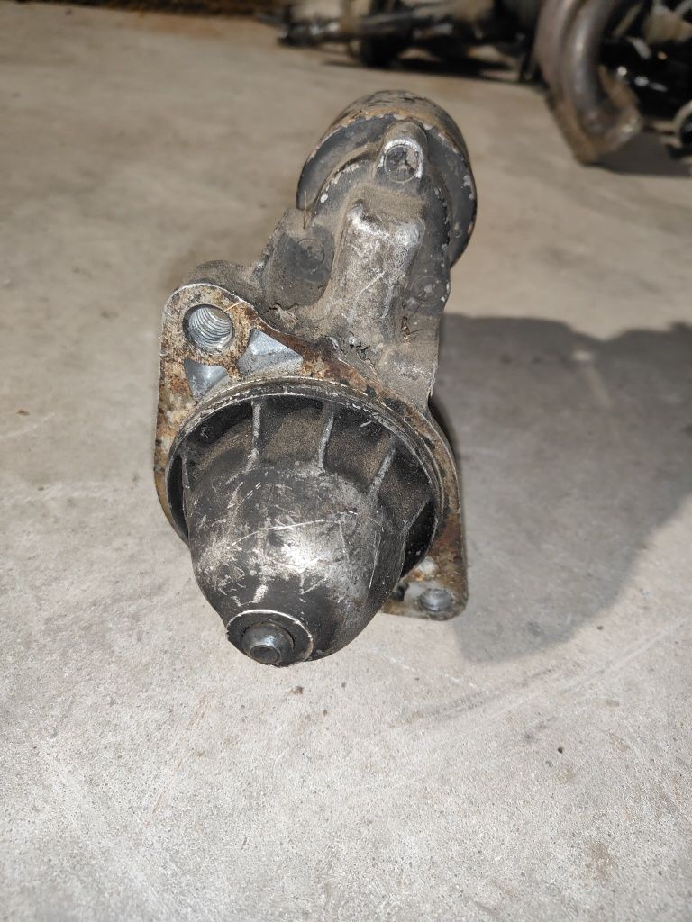 Opel Calibra 2.0 rozrusznik 1005.821.186 i inne