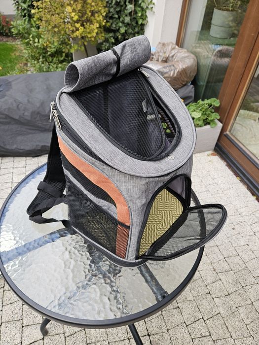 Transporter do przenoszenia zwierząt