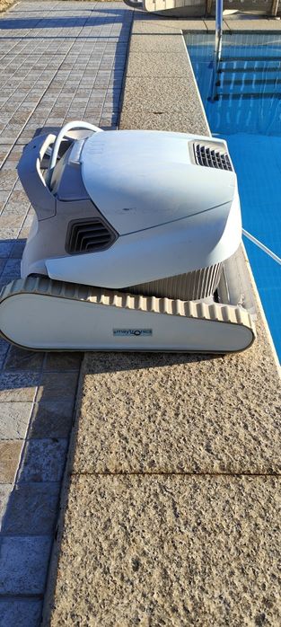 Aspirador de Piscina Robot