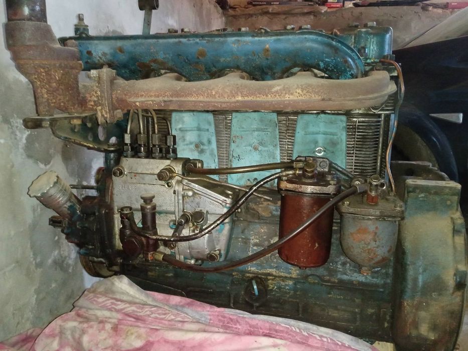 Двигун Д-144 ( Т-40 )